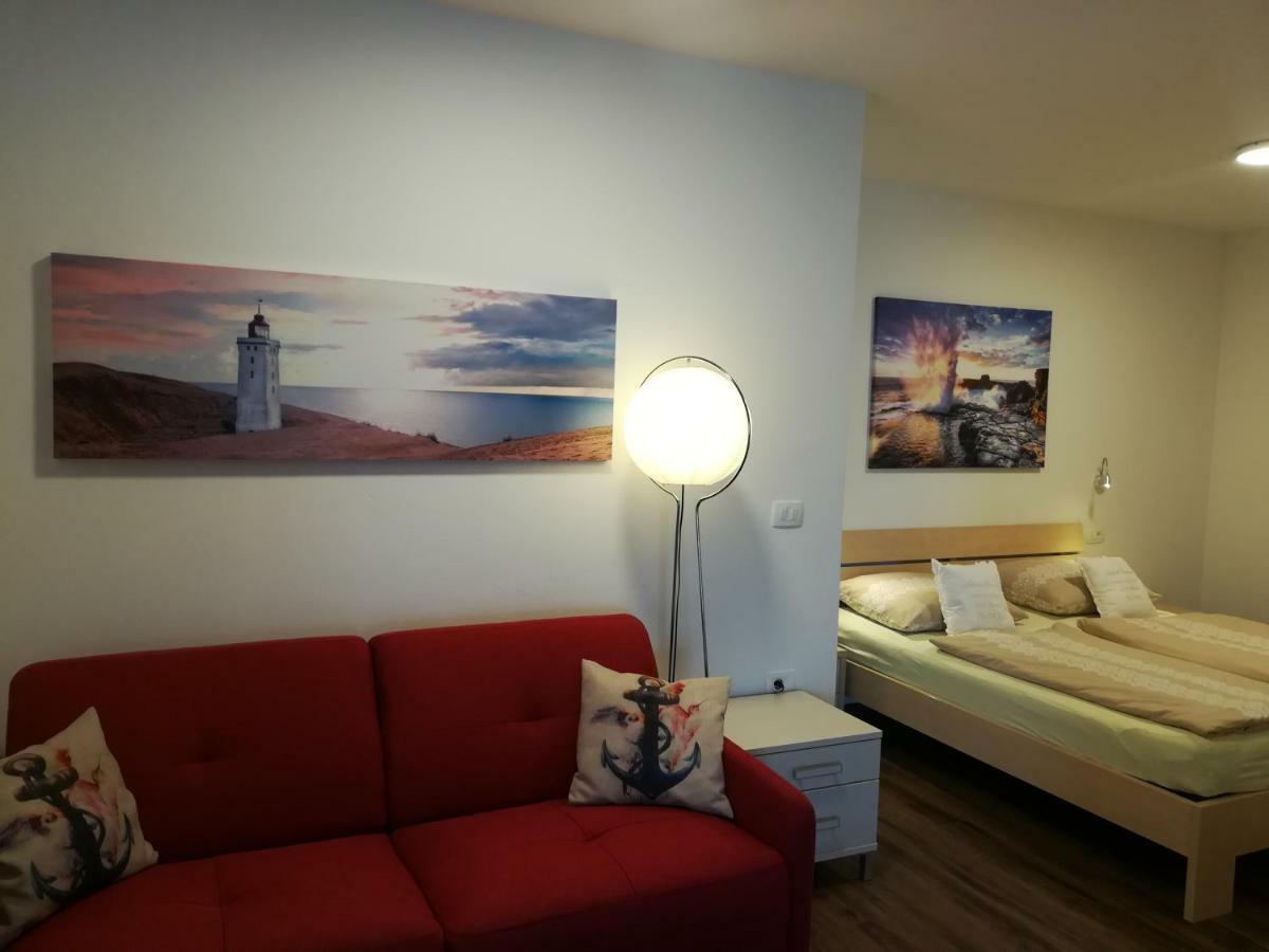 Bodo Apartment ลาบิน ภายนอก รูปภาพ