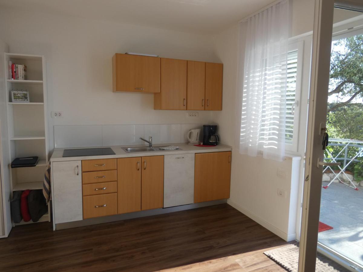 Bodo Apartment ลาบิน ภายนอก รูปภาพ